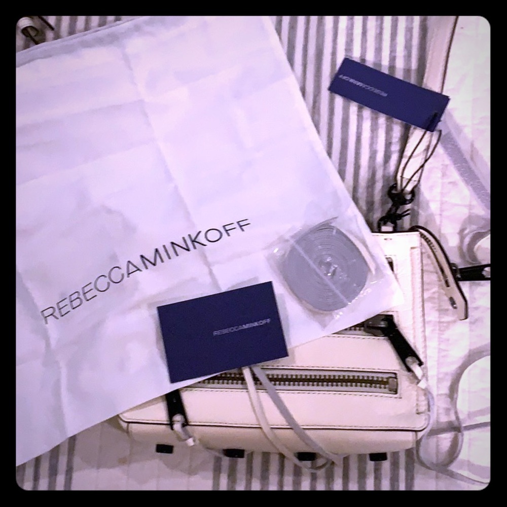 Rebecca Minkoff NWT Moto 3 zip crossbody